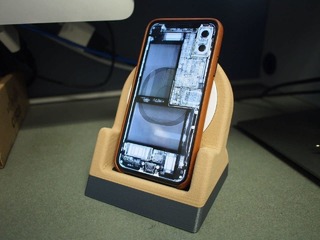 Samsung S7 with cover - 2